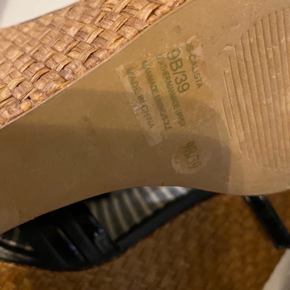 Jessica Simpson strap sandal wedge heels - Picture 3 of 6